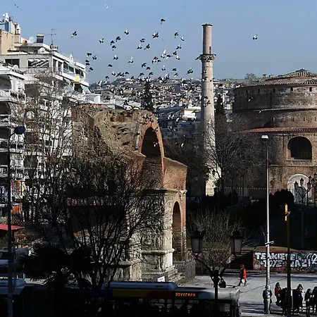 公寓 Deluxe Apt. *