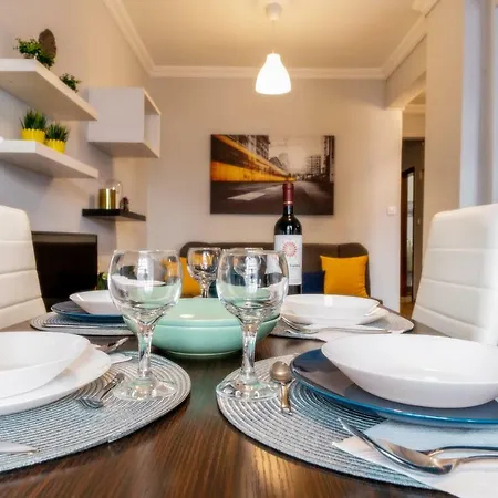 Deluxe Apt. Tesalónica